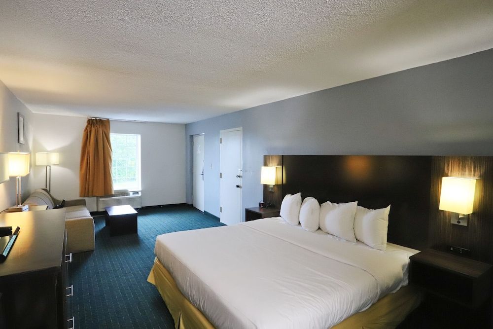 Suite, 1 King Bed