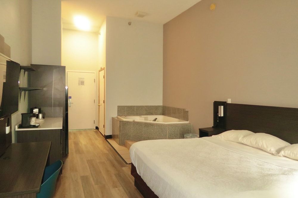 Studio 6 Suites – Elkhart, In