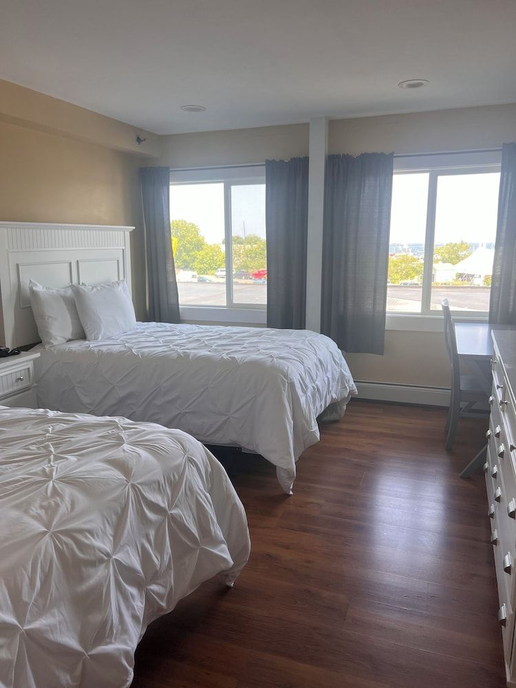 Premier Studio Suite, 1 Bedroom, Kitchen, Partial Ocean View