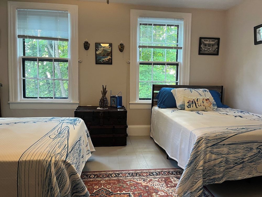 Highland Bed & Breakfast Superior Room, 2 Double Beds, Shared Bathroom 5