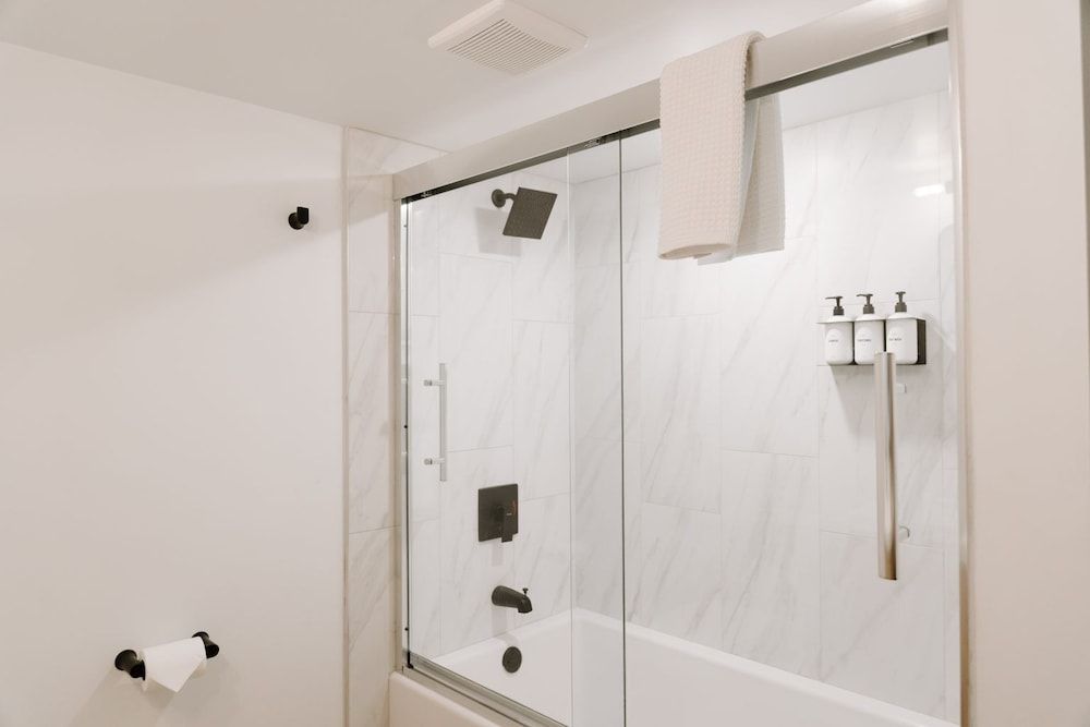 Nature Link Resort Sequoia Cabin Residences 5