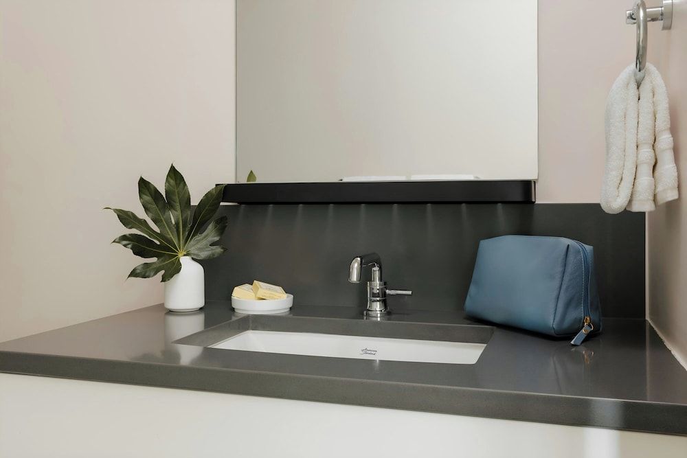 Studio, 1 Double Bed, Mountain View