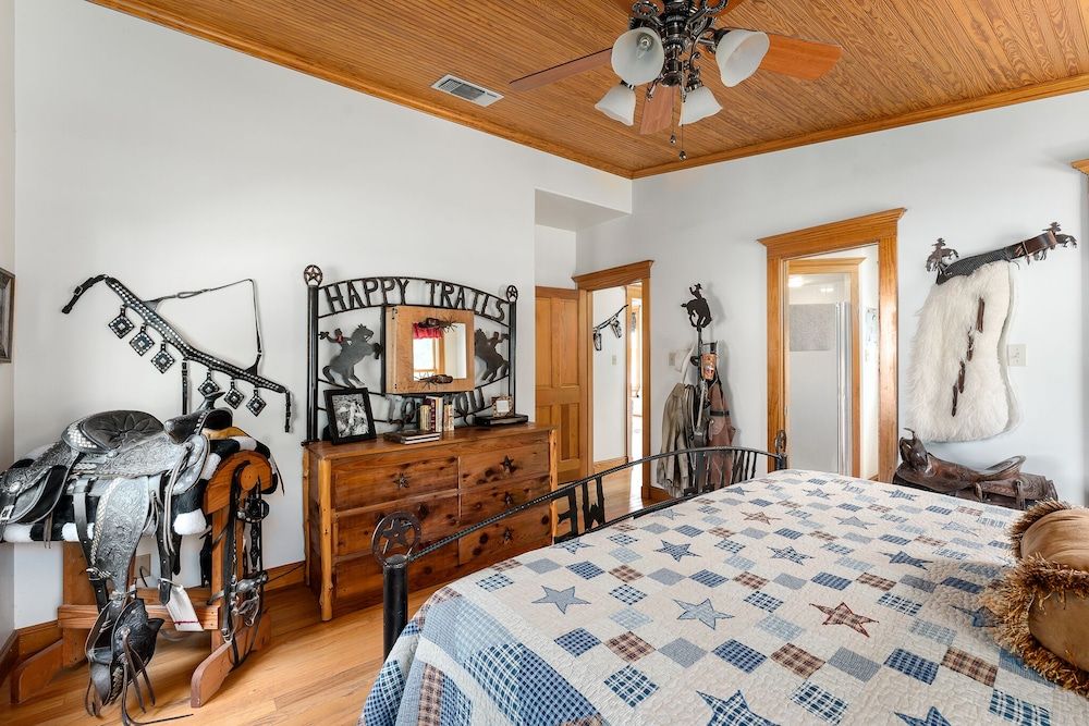House, Multiple Beds, Patio