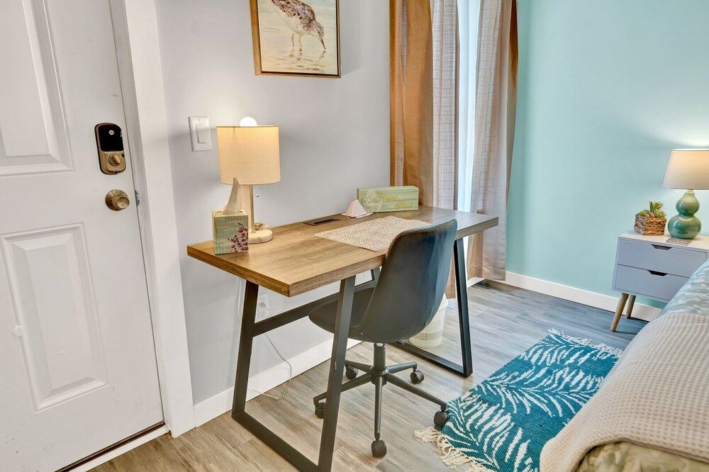 Seaside Escape Studio Suite 7