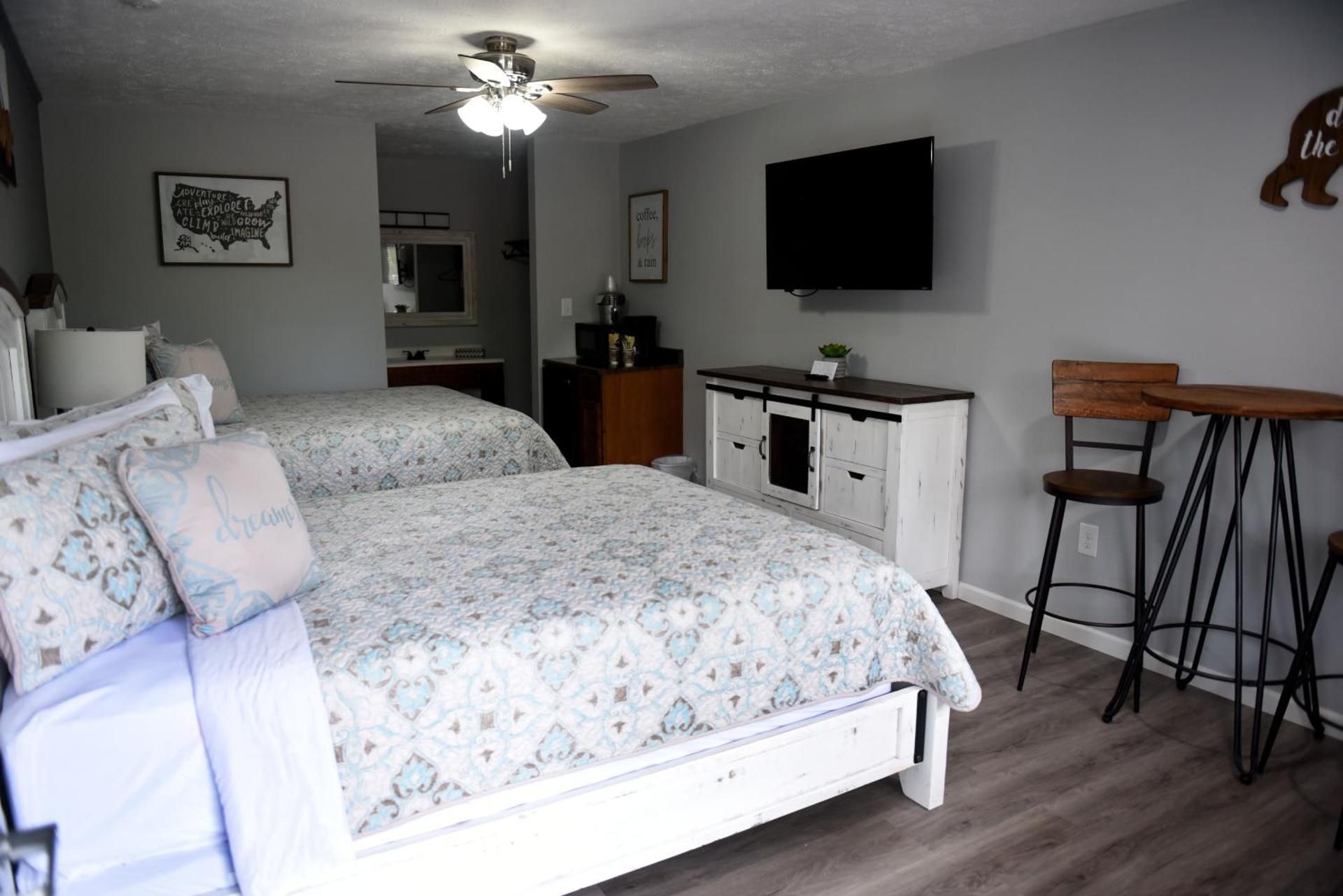 Queen Room with Two Queen Beds