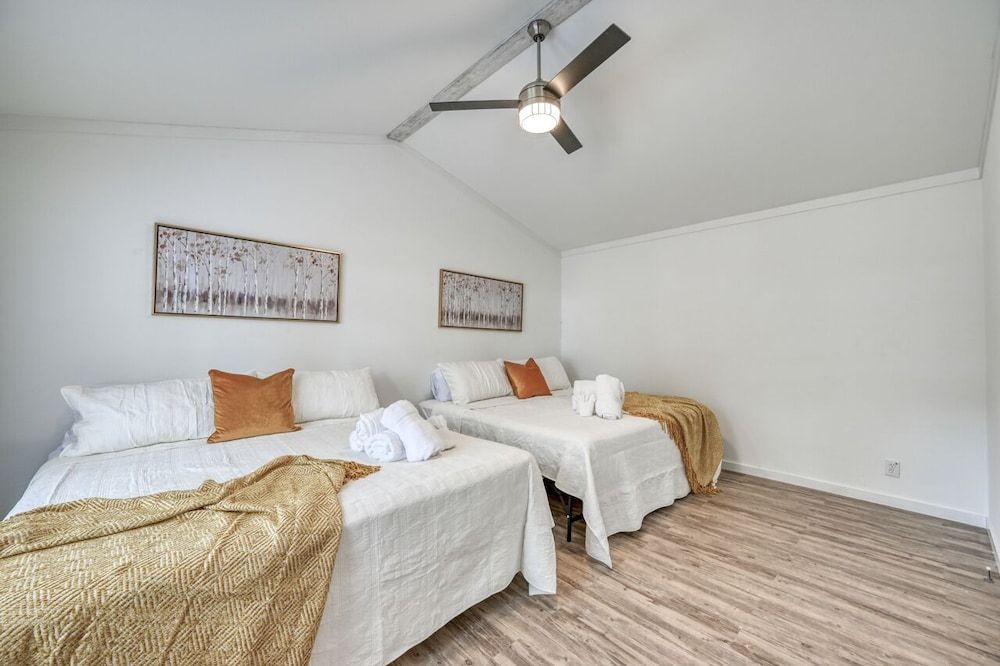 House, Multiple Beds, Patio