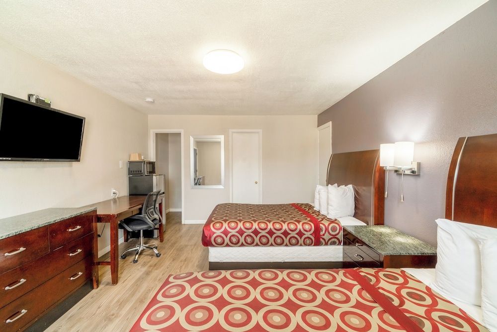 Economy Inn By OYO, Lamesa TX Room, 2 Double Beds, Non Smoking