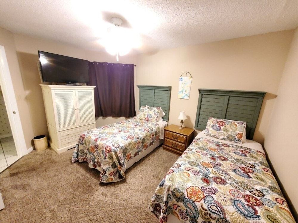 Condo, Multiple Beds, Kitchen, Beach View