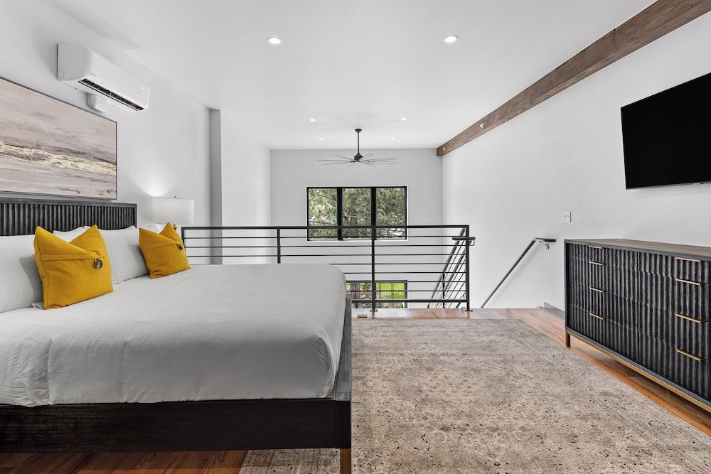 Loft 3
