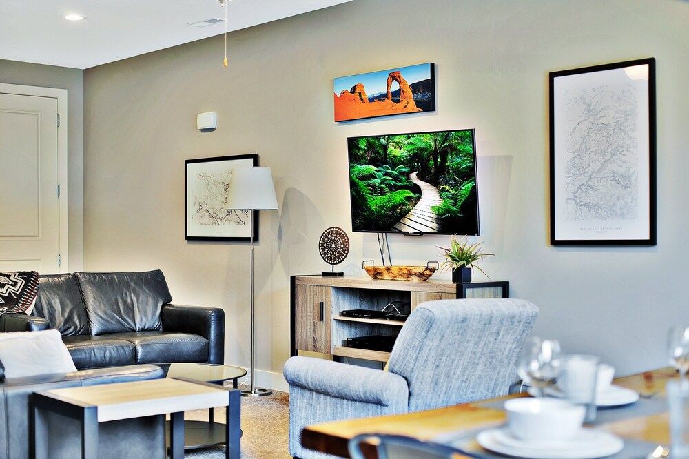 Luxury House, Multiple Beds, Patio, Mountain View