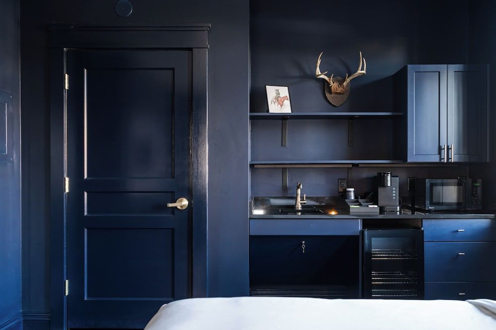 The Hotel Melrose Deluxe Double Room, 2 Queen Beds 2