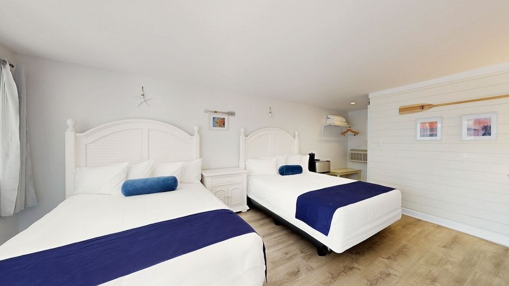 The Cape Deluxe Double Room 5