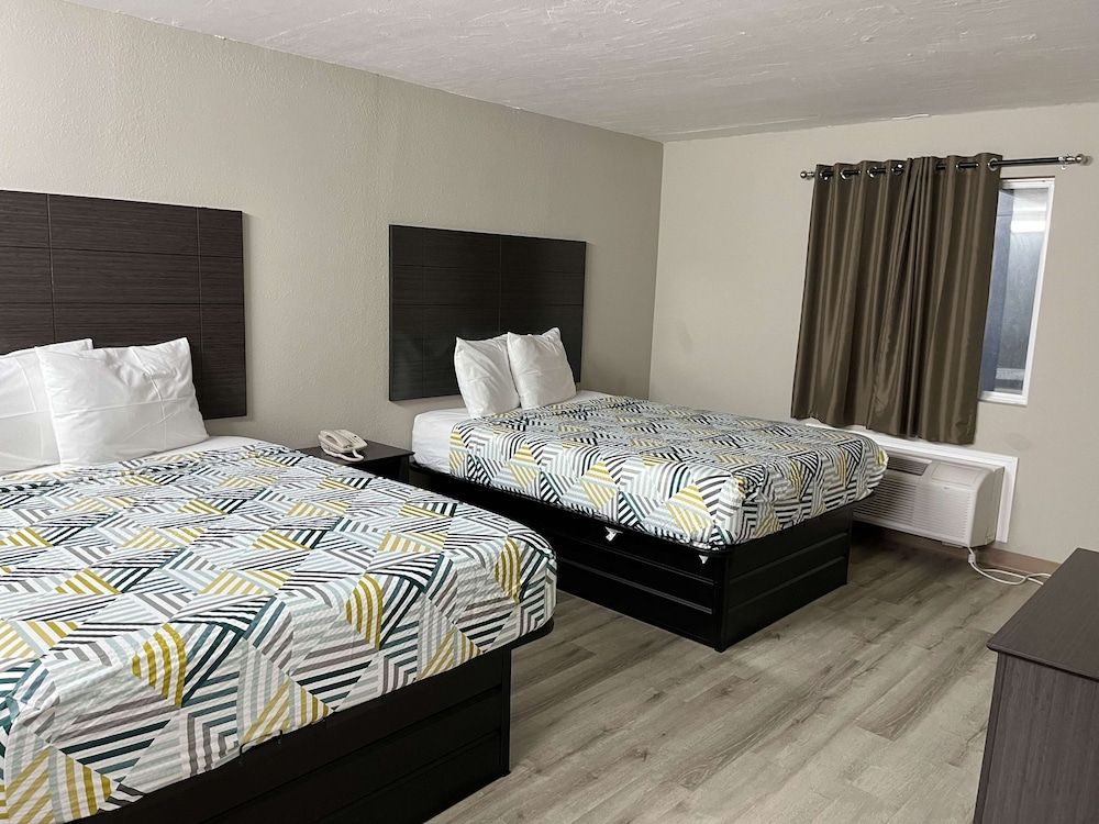 Studio 6 Suites West Memphis, AR - Memphis Deluxe Room, 2 Queen Beds, Accessible, Non Smoking