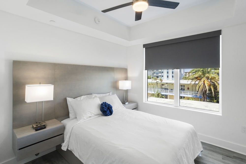 Ocean Club Treasure Island Hotel Deluxe Suite, 2 Bedrooms, Ocean View 7