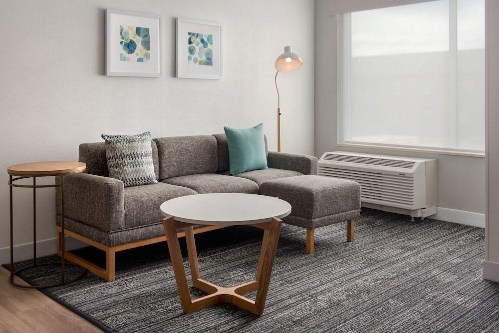 TownePlace Suites by Marriott Portland Airport ME