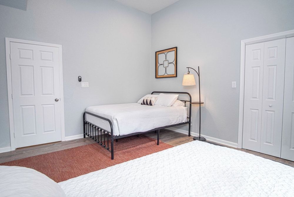 House (3 Bedrooms)