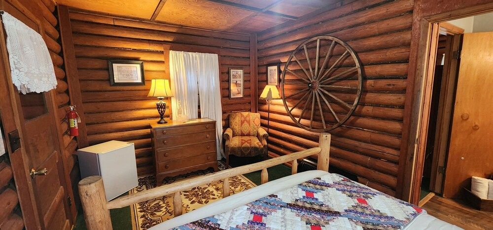 Traditional Cabin