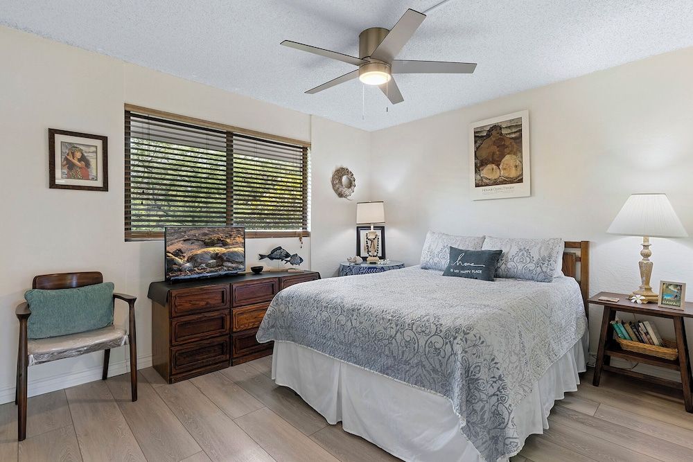 Condo, Multiple Beds, Balcony, Partial Ocean View (Plumeria Hale)