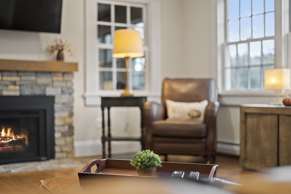 Brook Bound Inn Premium Suite 9