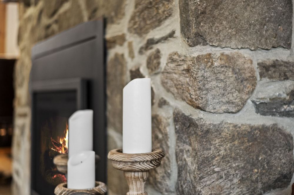 Brook Bound Inn Premium Suite 7