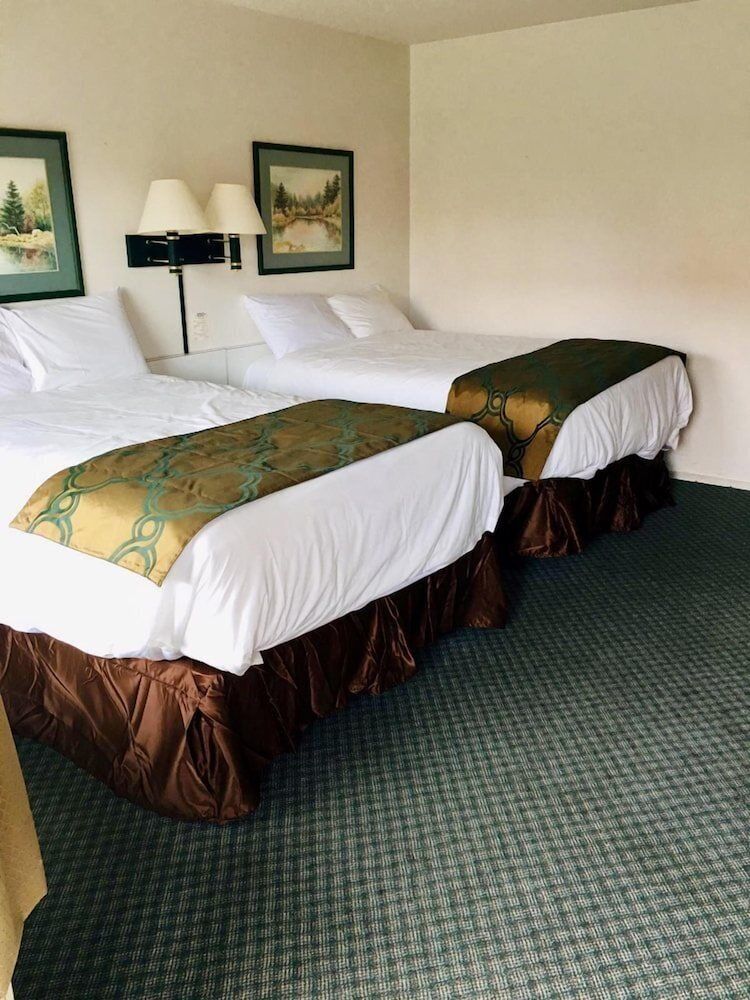 Imperial Inn Standard Room 2