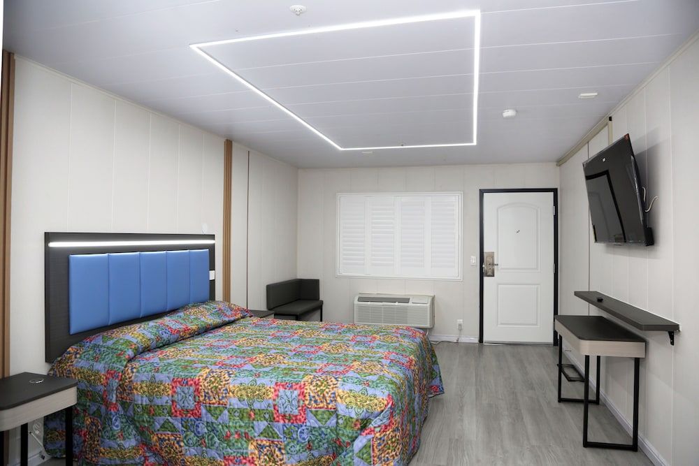 Elite Single Room