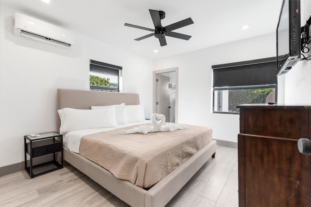 Comfort Bungalow, 1 King Bed