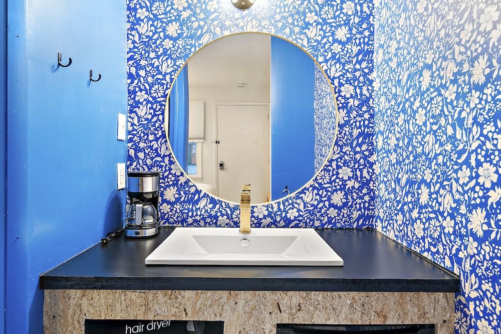 The Brooks Motel Single Room 4