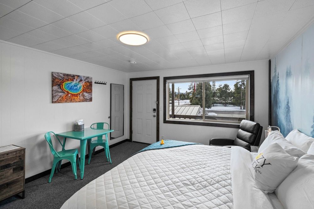The Lazy Duck Inn Room # 28