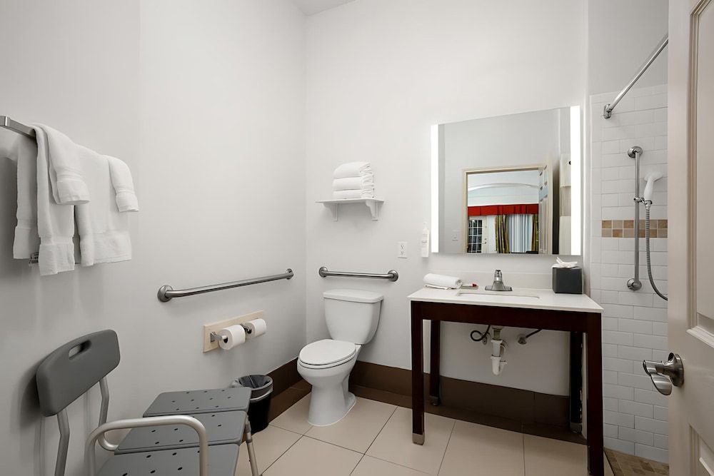Room - 2 Queen, Accessible