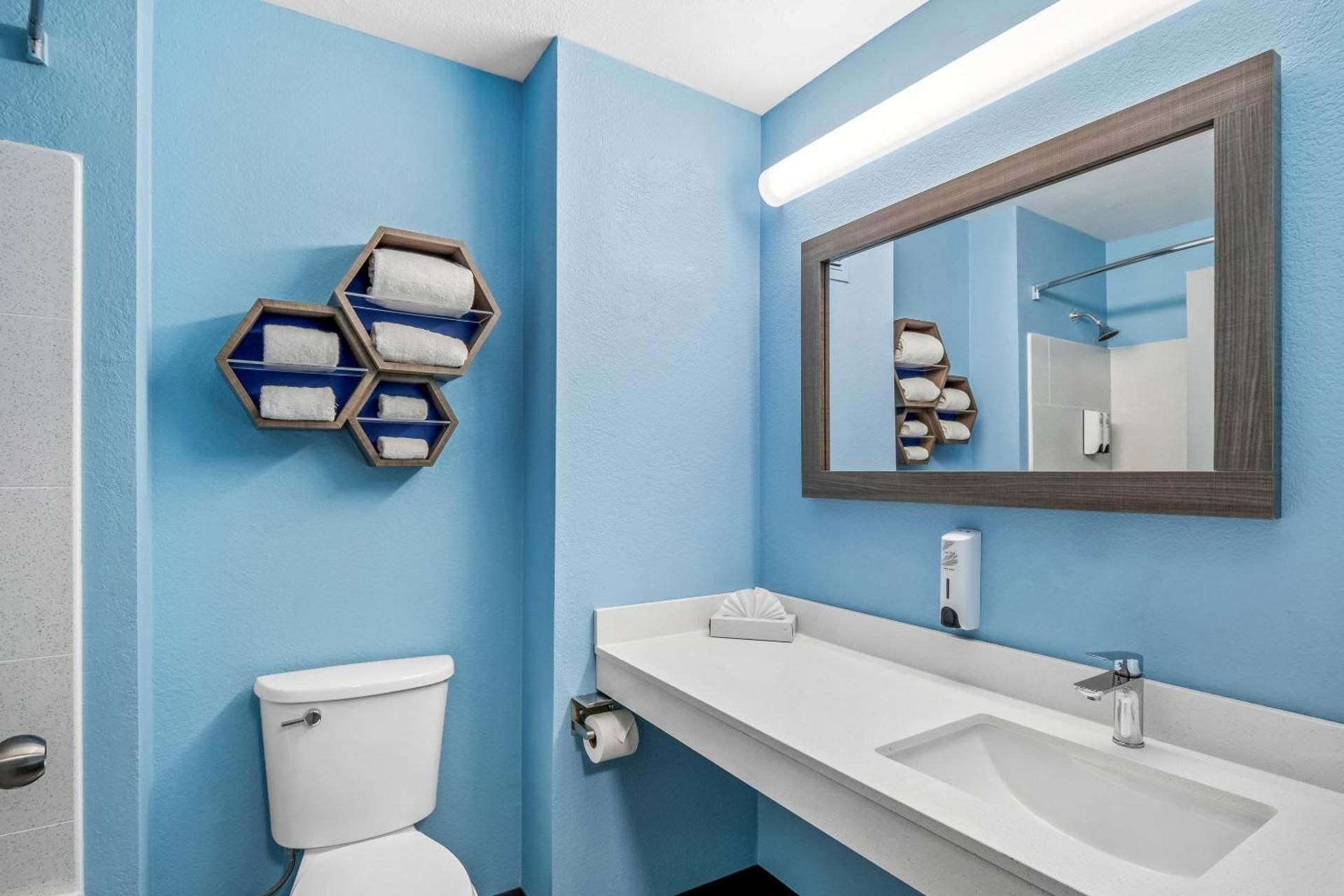 Suite Room with 2 Queen Beds Non-Smoking