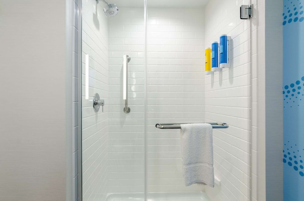 Tru By Hilton Christiansburg Room, 2 Queen Beds 5