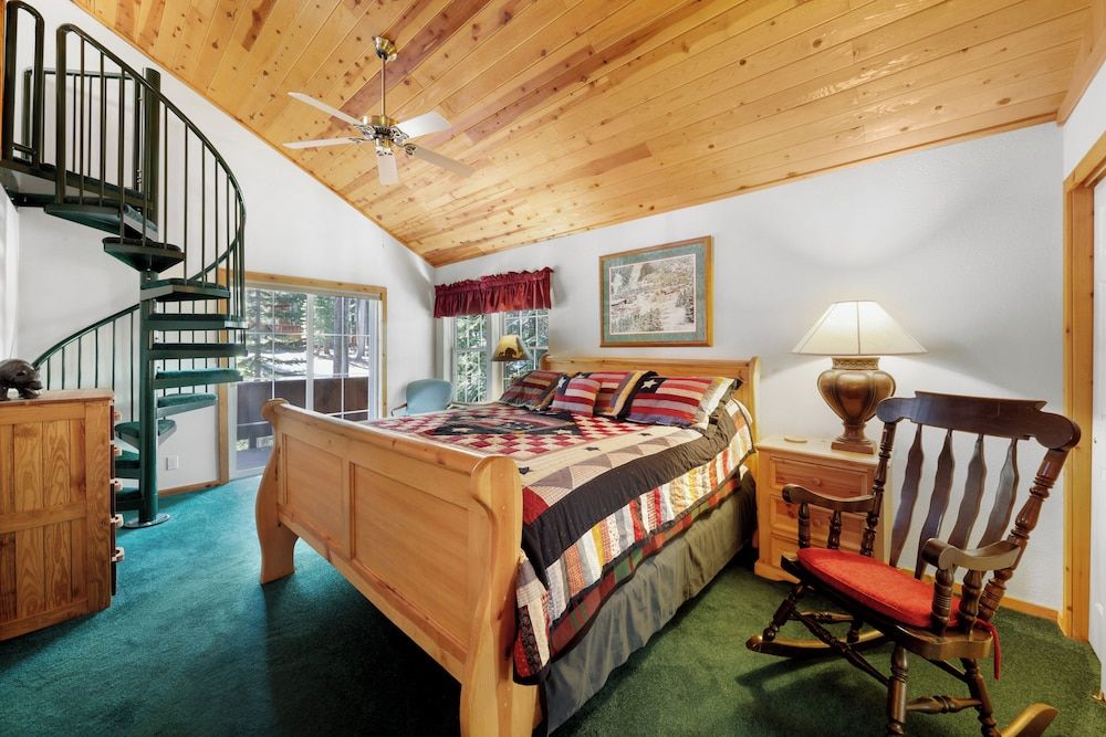 House, Multiple Beds, Balcony, Mountain View (Paradise Pines)