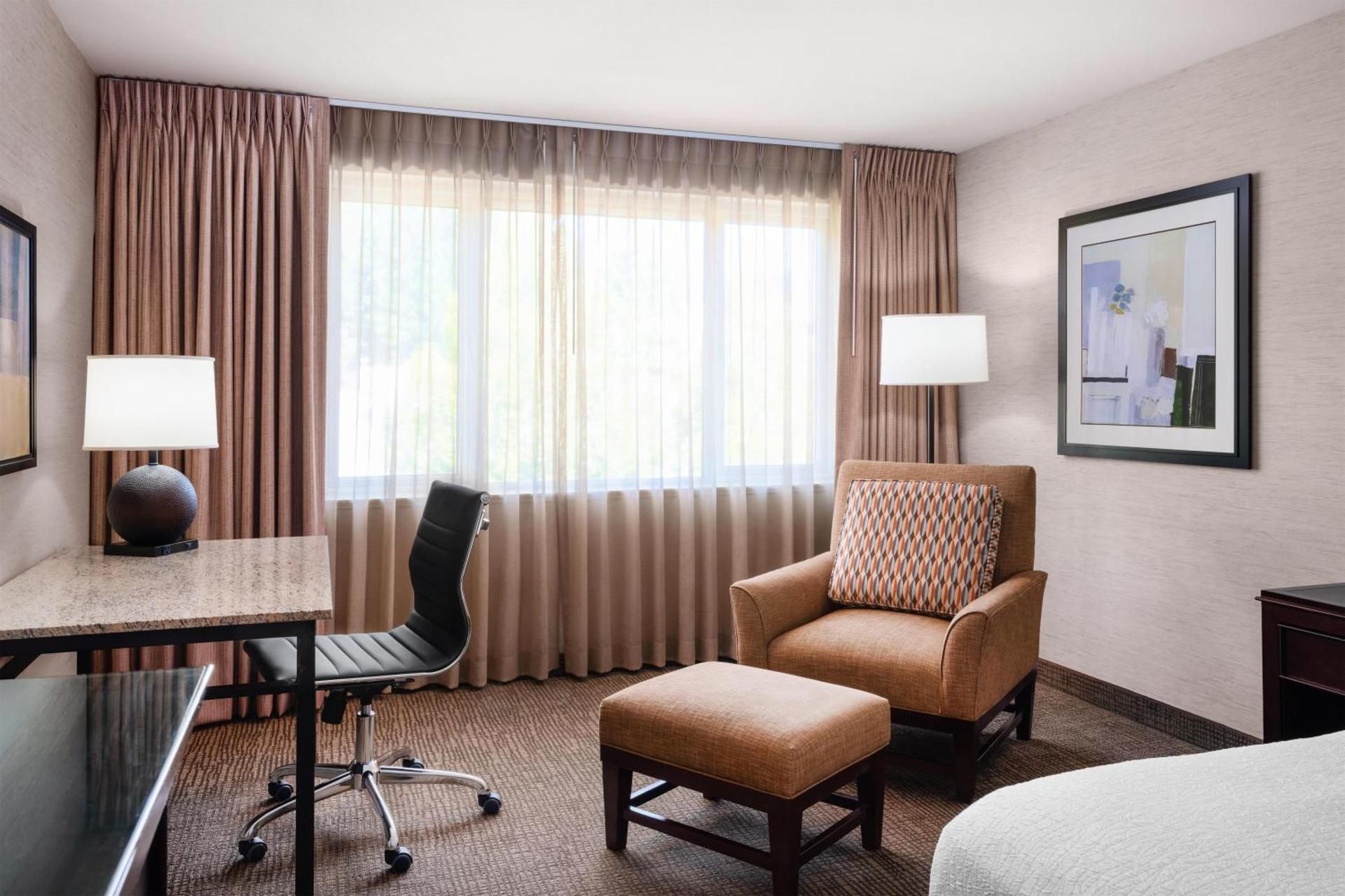 2 queen beds, nonsmoking