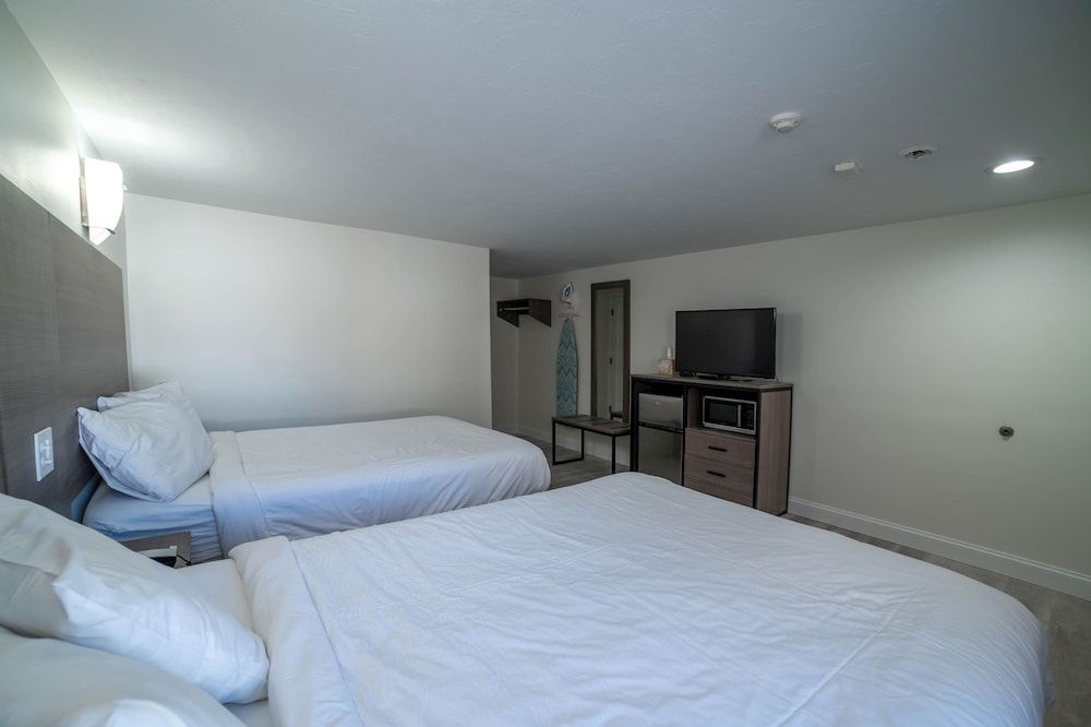 Viking Shores Motor Inn Room, 2 Double Beds 2