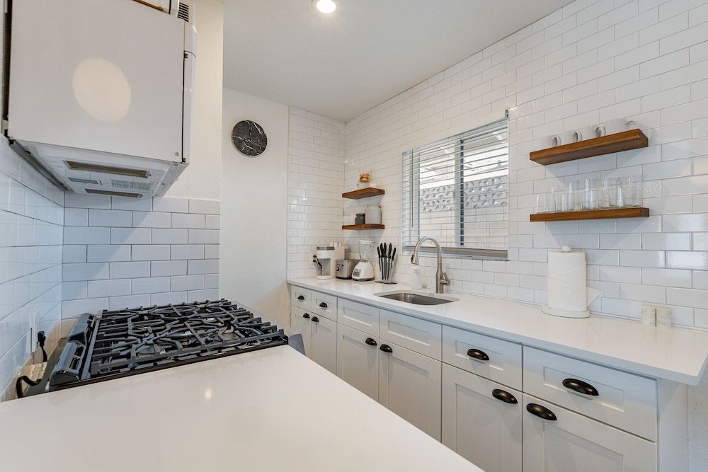 Ash & Ko Boutique Lodging Signature Apartment 4