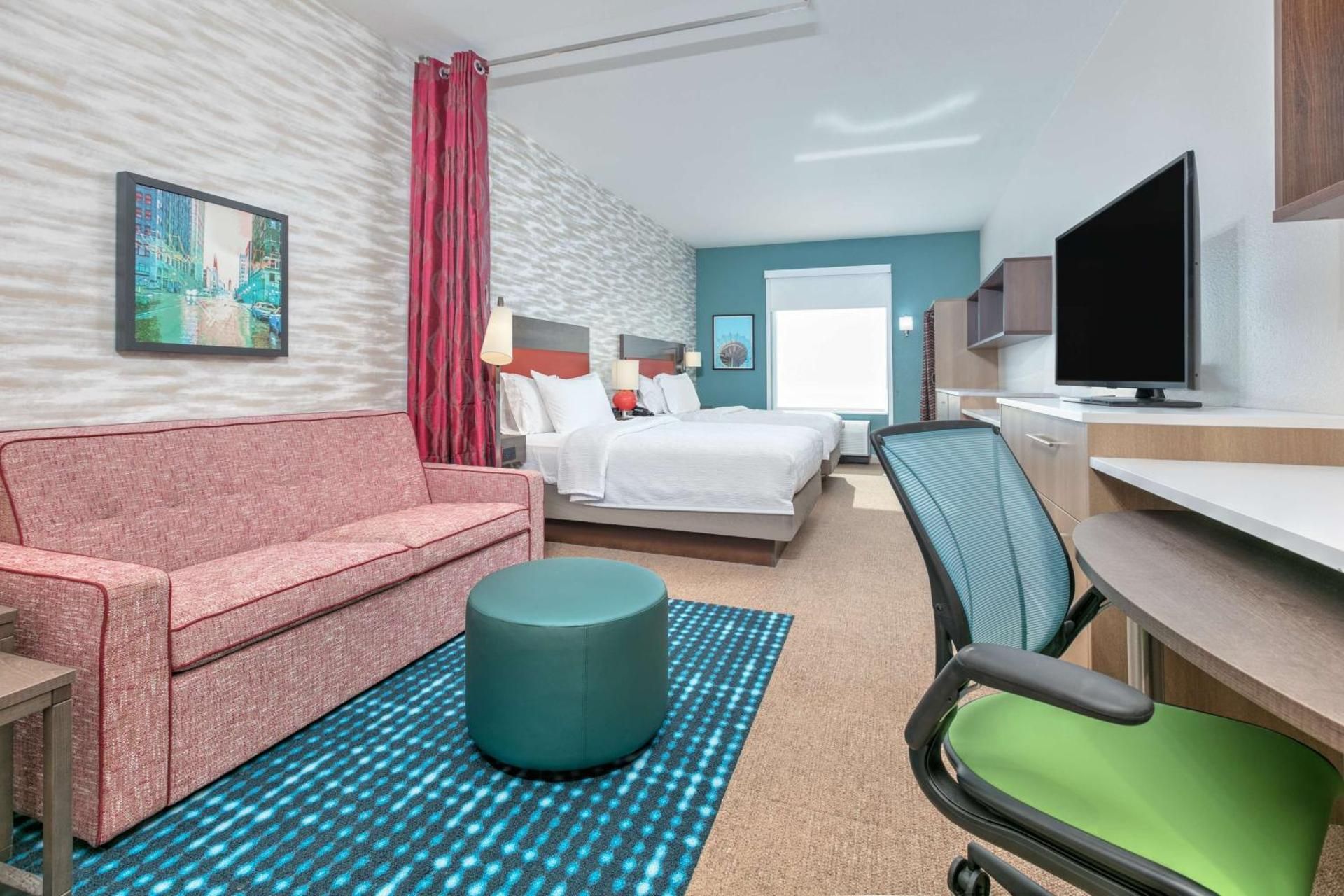 2 Queen Beds Studio Suite