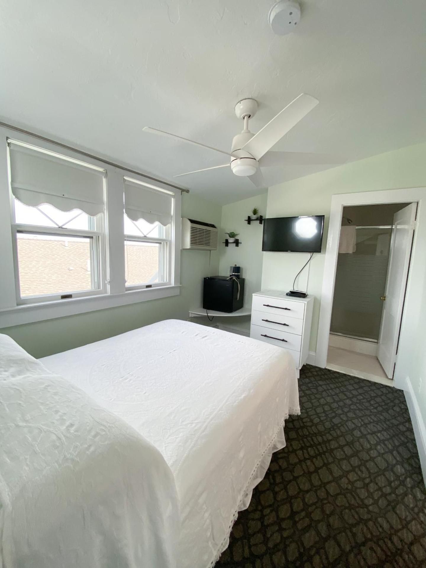 Double Room with One Double Bed 306