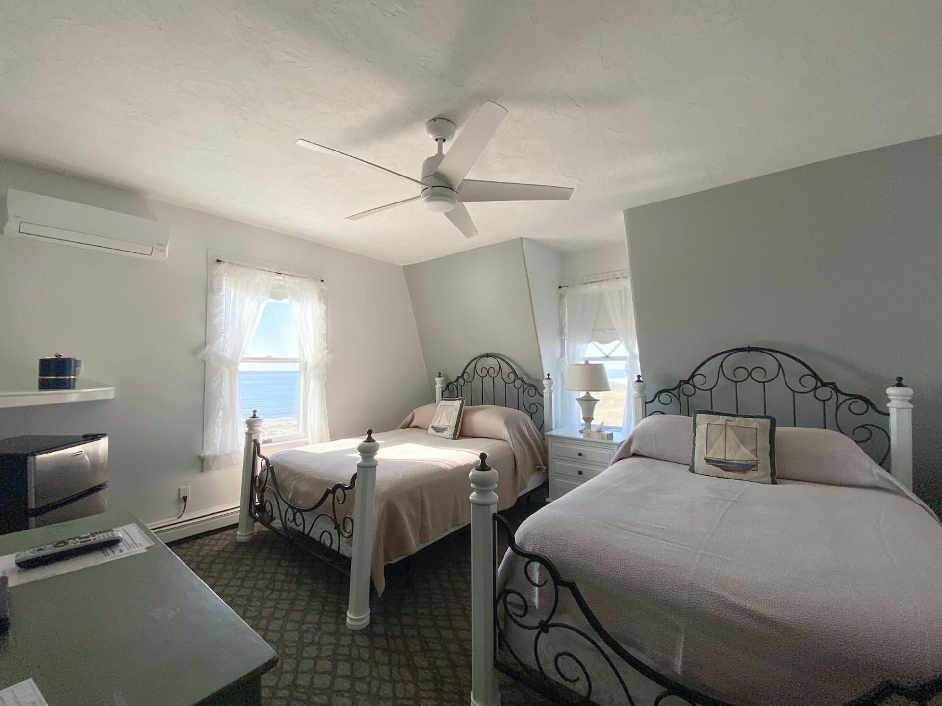 Queen Room with Two Queen Beds & Oceanfront  203