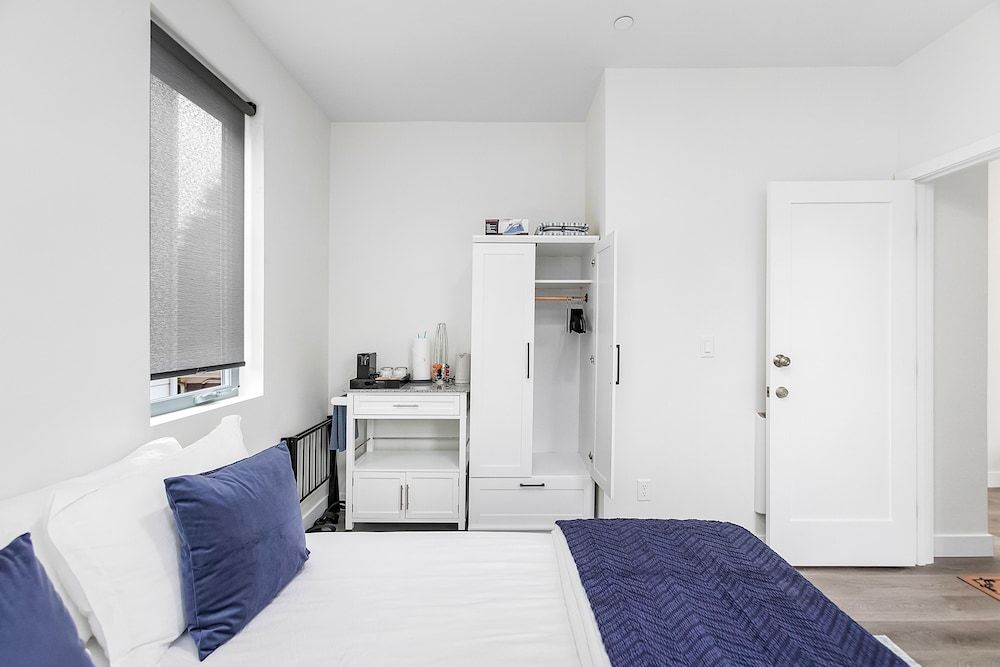 Stag Sweet Suite Classic Single Room 2