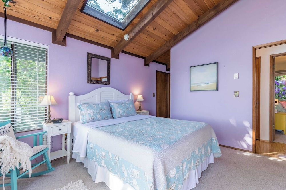 House (2 Bedrooms)