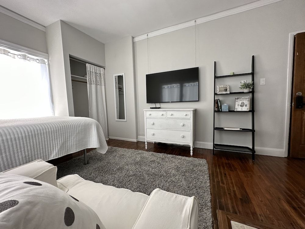 The Vurpillat Beachfront Hotel Medium Studio 13