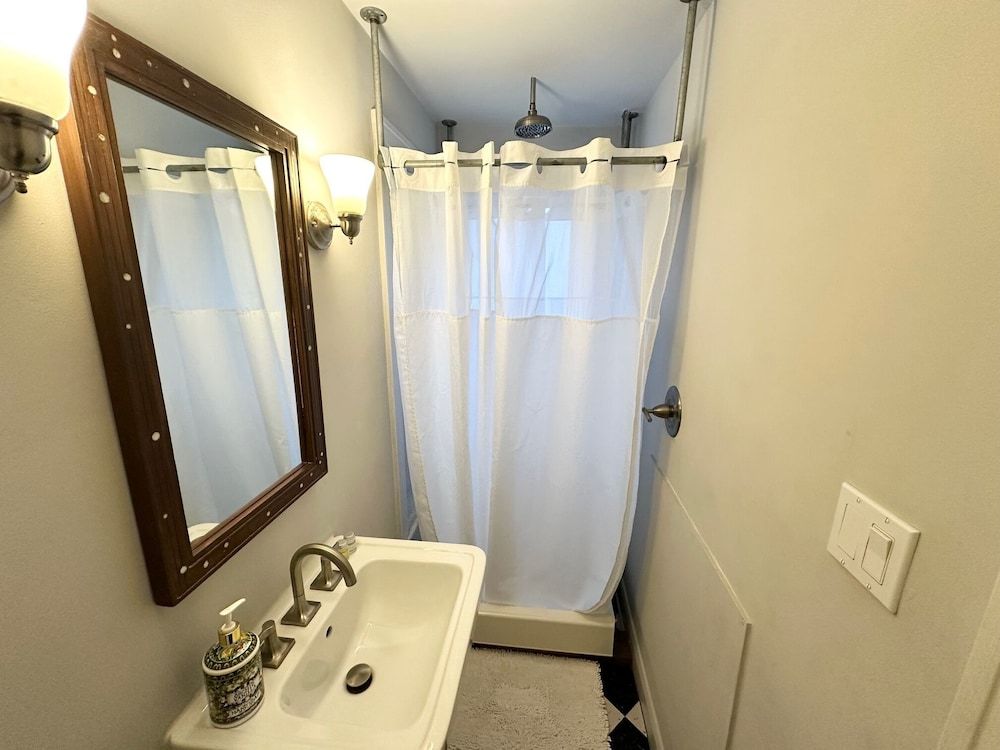 The Vurpillat Beachfront Hotel Medium Studio 10