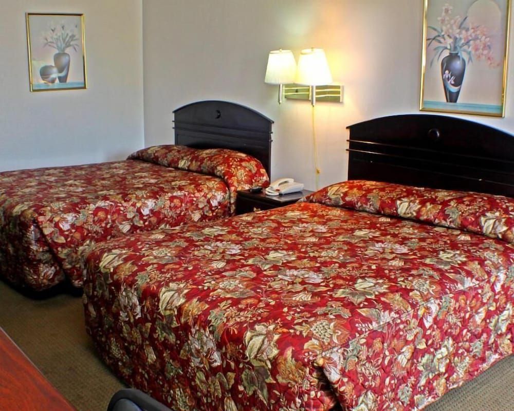 American Dream Family Double or Twin Room 16