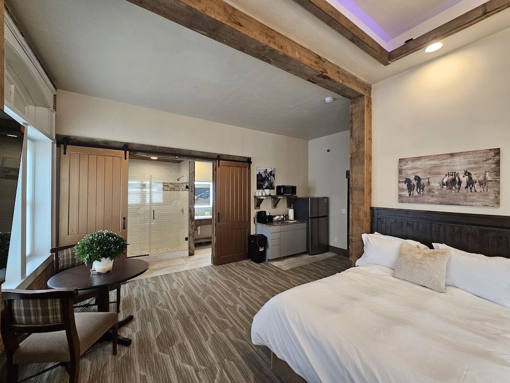 Executive Studio Suite
