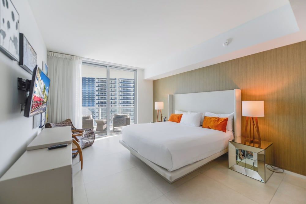 Luxury Condo, 1 Bedroom, Beach View