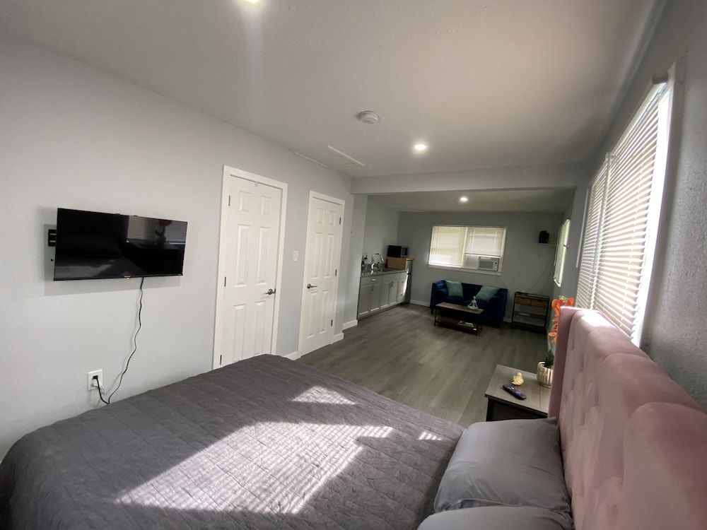 Standard Apartment