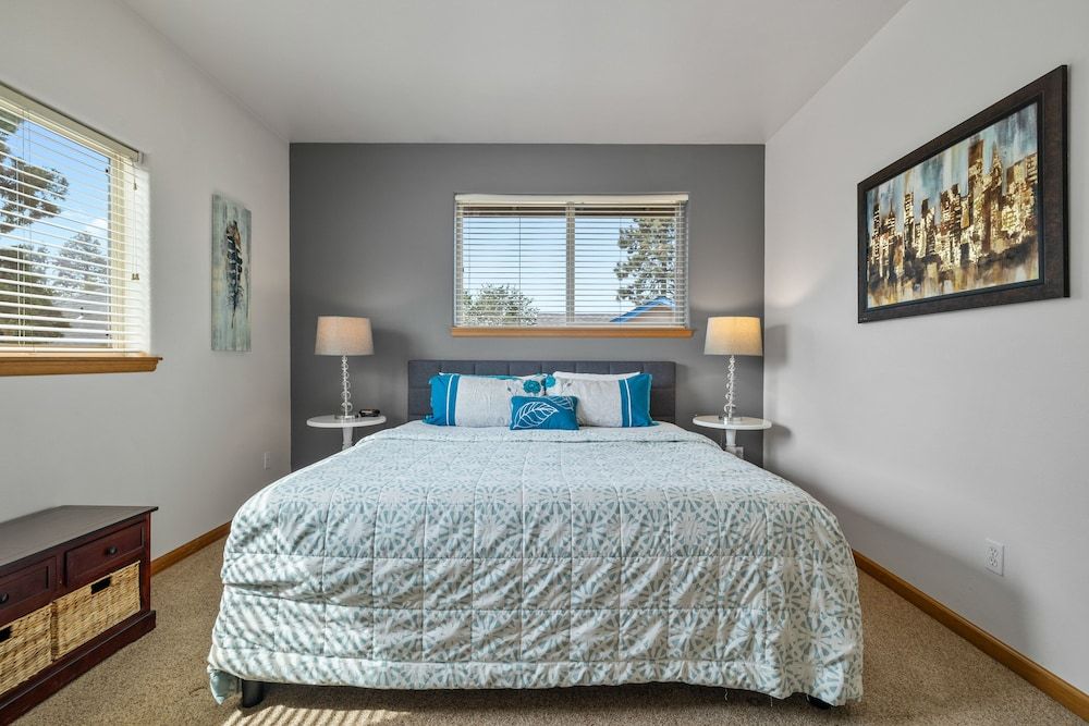 Townhome, Multiple Beds, Balcony, Garden View (Taft at Old Mill)