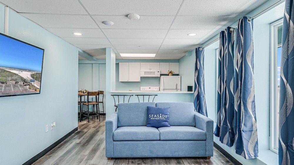 Seaside Boutique Hotel Panoramic Suite 6