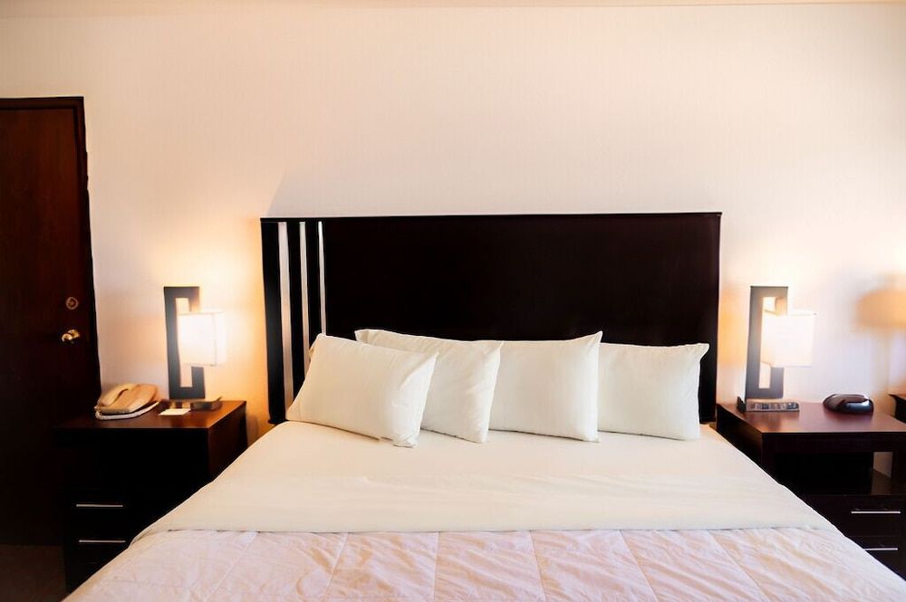 OK Welcome Home Hotel Executive Room, 1 King Bed 3